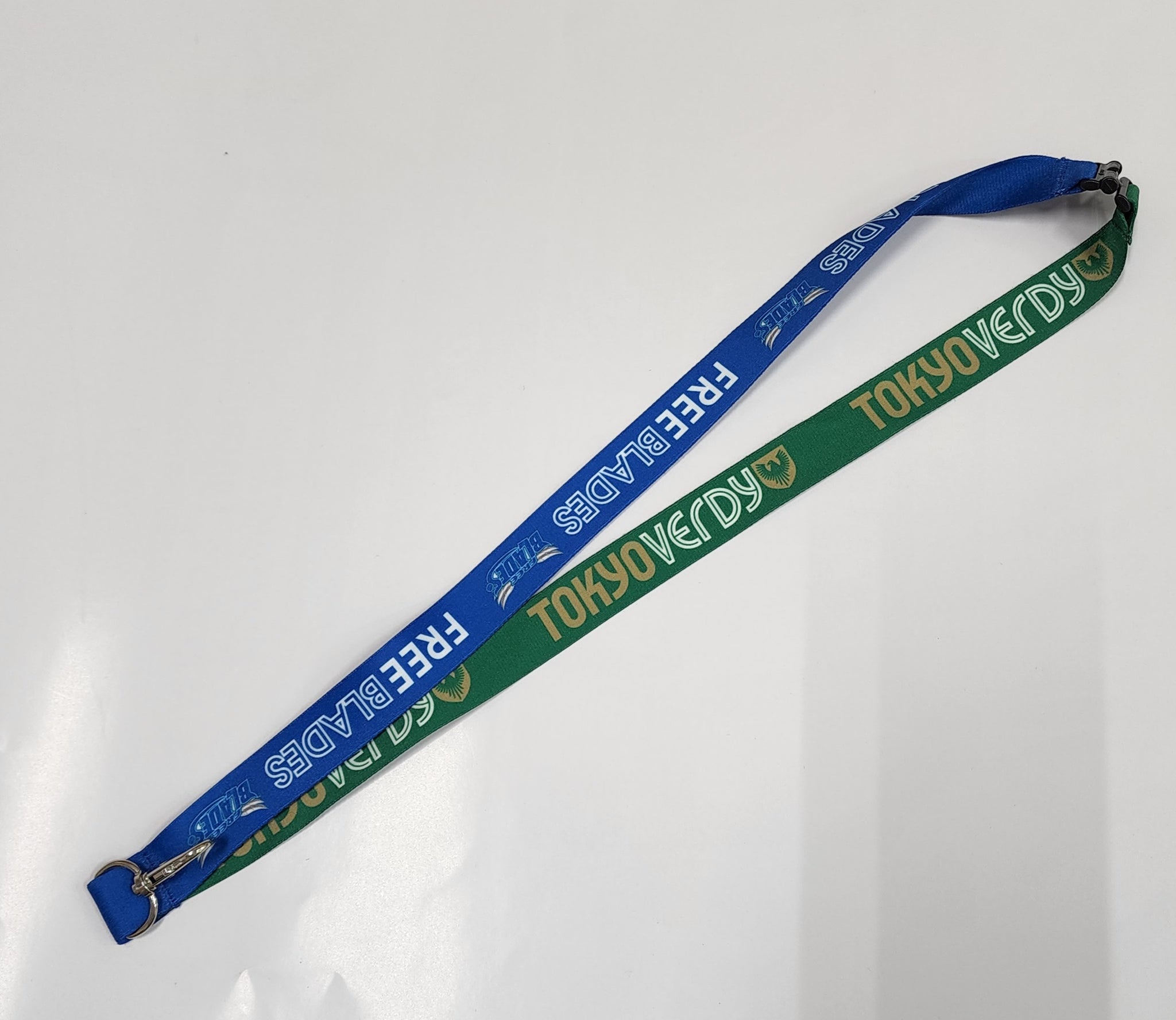 フリーブレイズ×ヴェルディコラボネックストラップ – 東北フリー